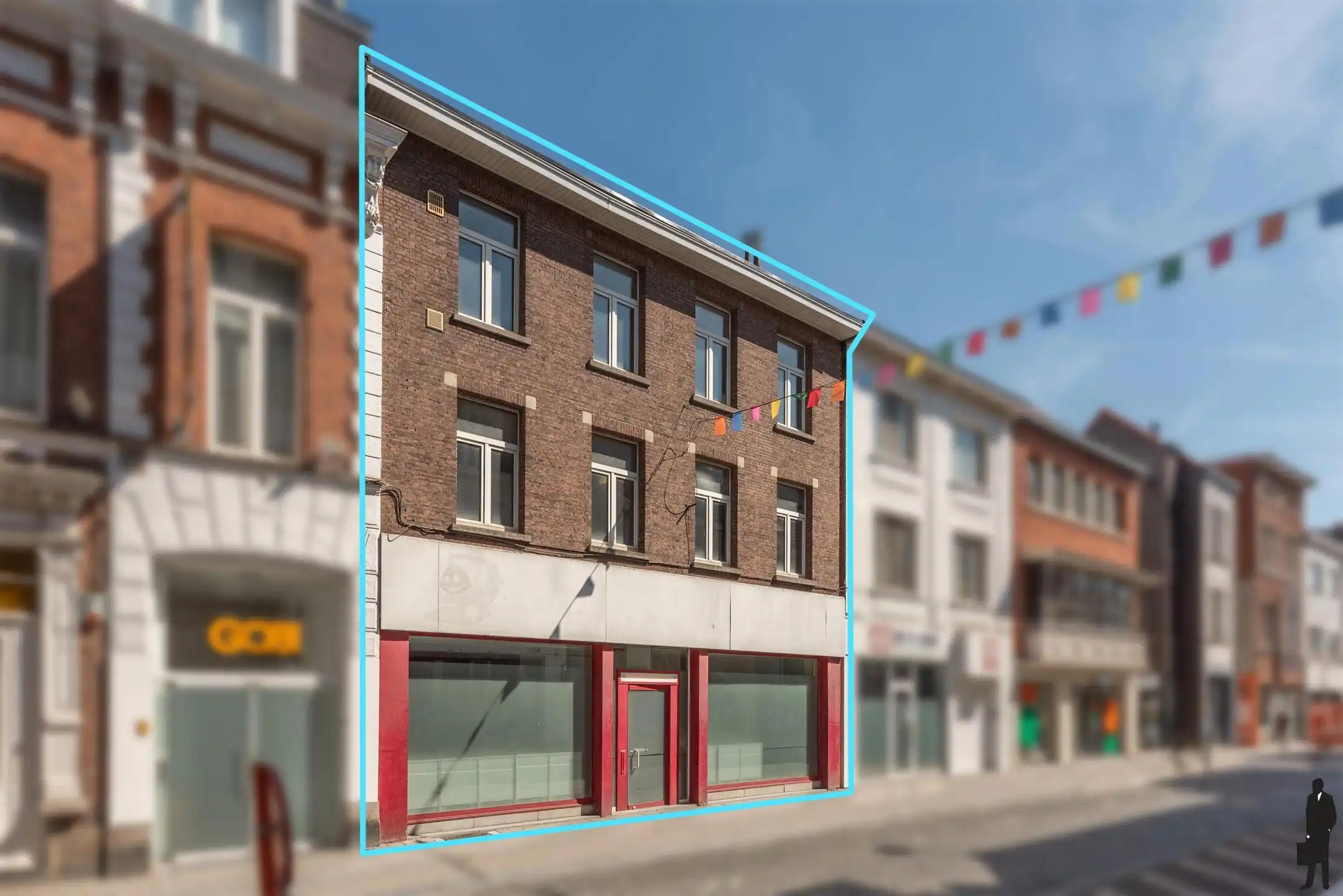 Hoofdfoto van de publicatie: Te renoveren handelswoning/projectgrond in centrum Turnhout