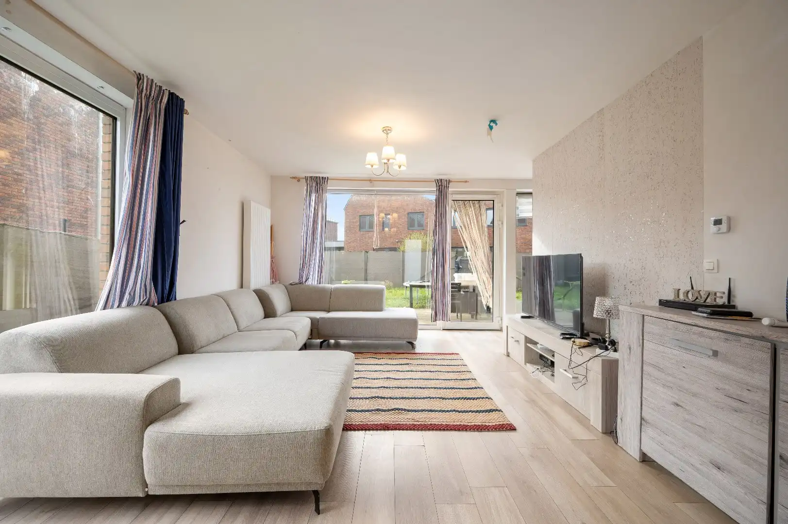 Instapklare half open bebouwing met 4 slaapkamers uit 2019 te Geetbets foto 5