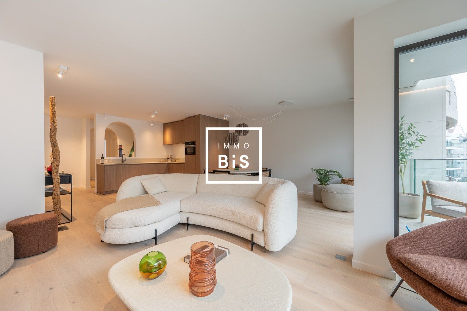 Stijlvol nieuwbouwappartement op toplocatie aan zee foto 4