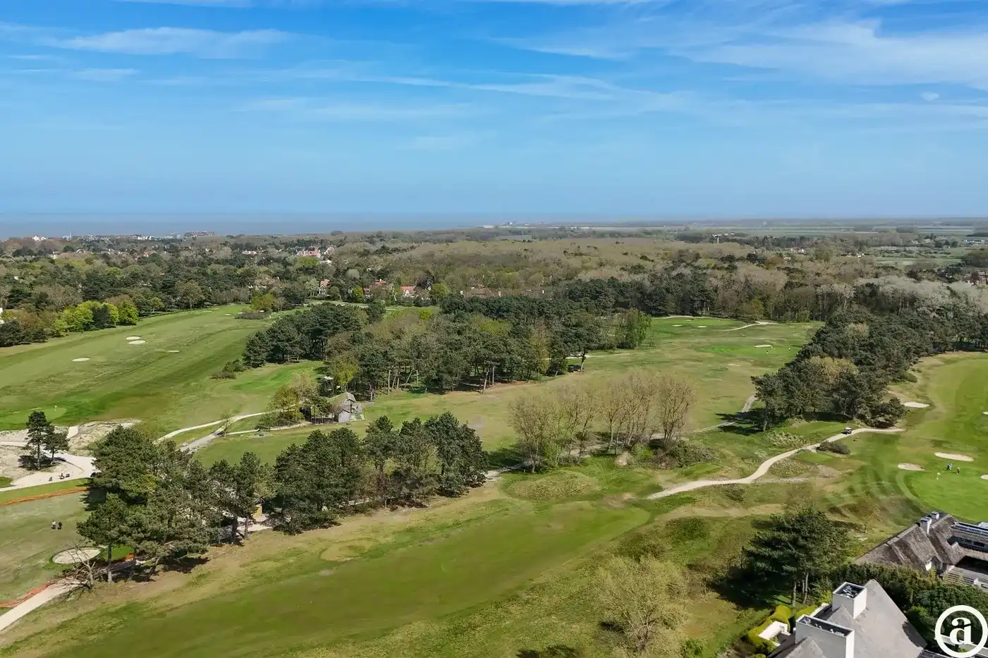 Zeldzame bouwgrond van ca. 855 m, gelegen in de Magere Schorre nabij de Royal Zoute Golf Club. foto 6