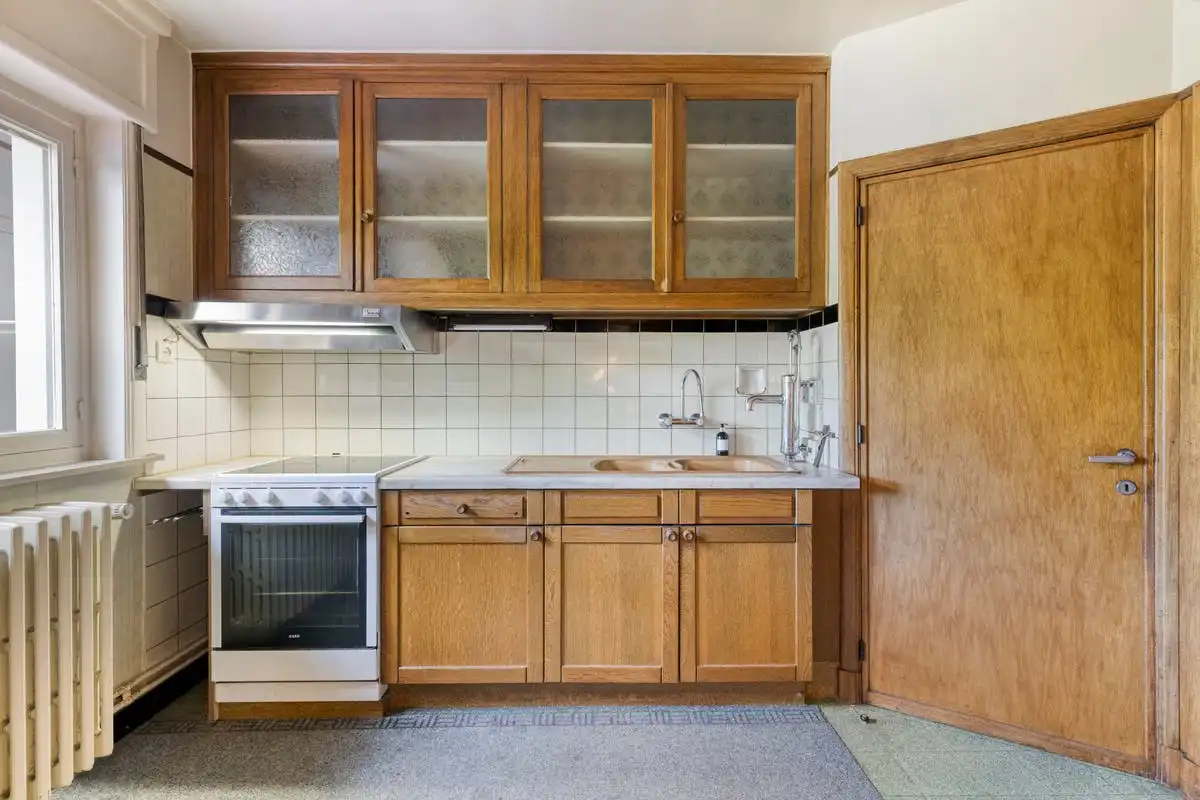 Karaktervolle gezinswoning op 1524m² te koop in Bissegem! foto 6