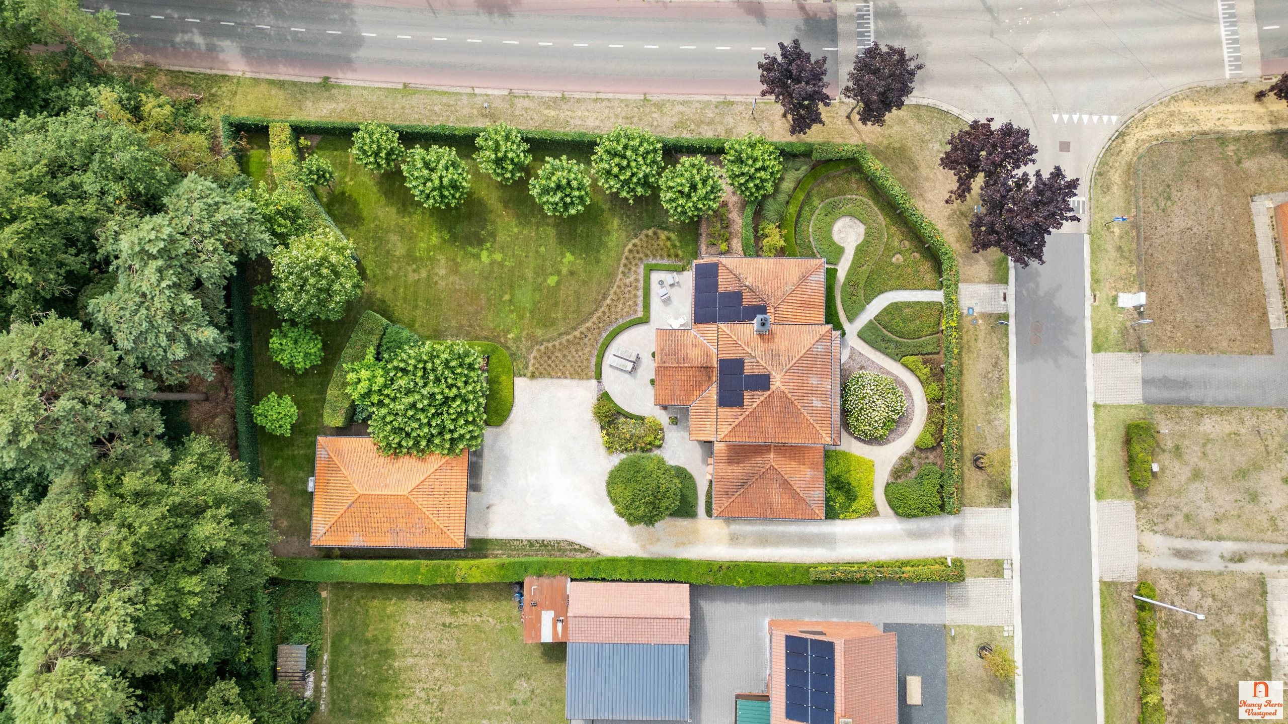 Stijlvol landhuis met tijdloze luxe en doordachte indeling foto 3