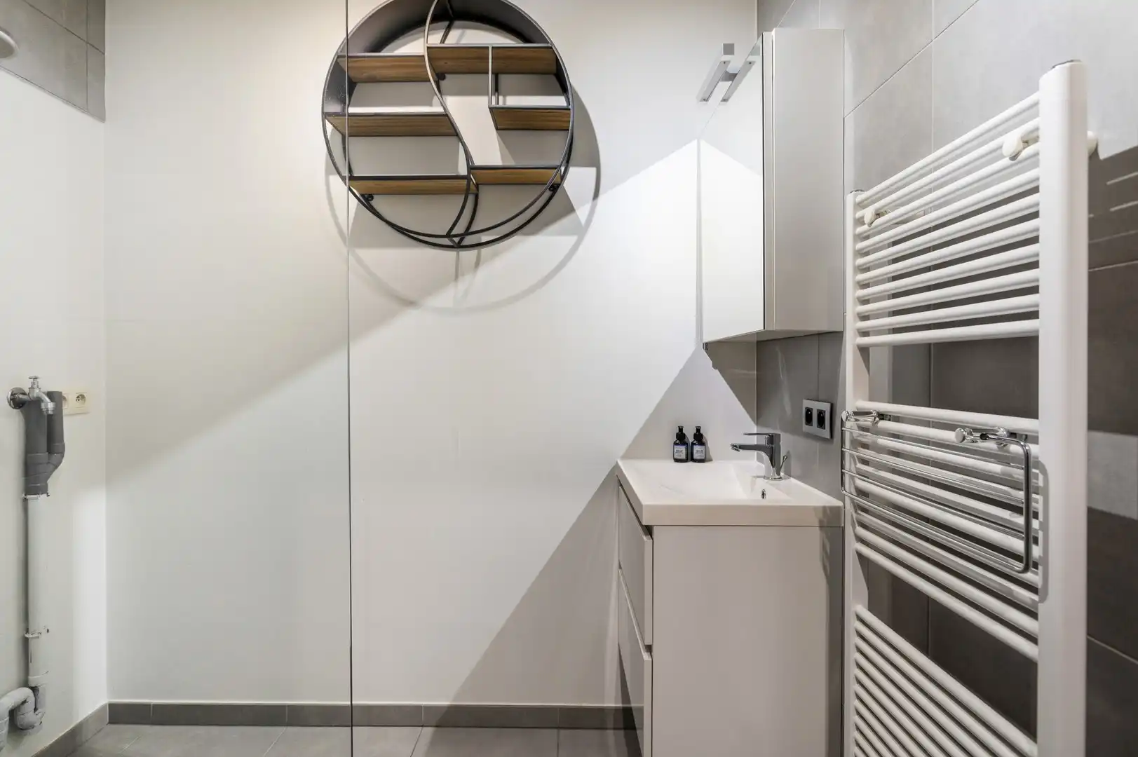 Instapklaar GLV-appartement met zonnige privétuin foto 11