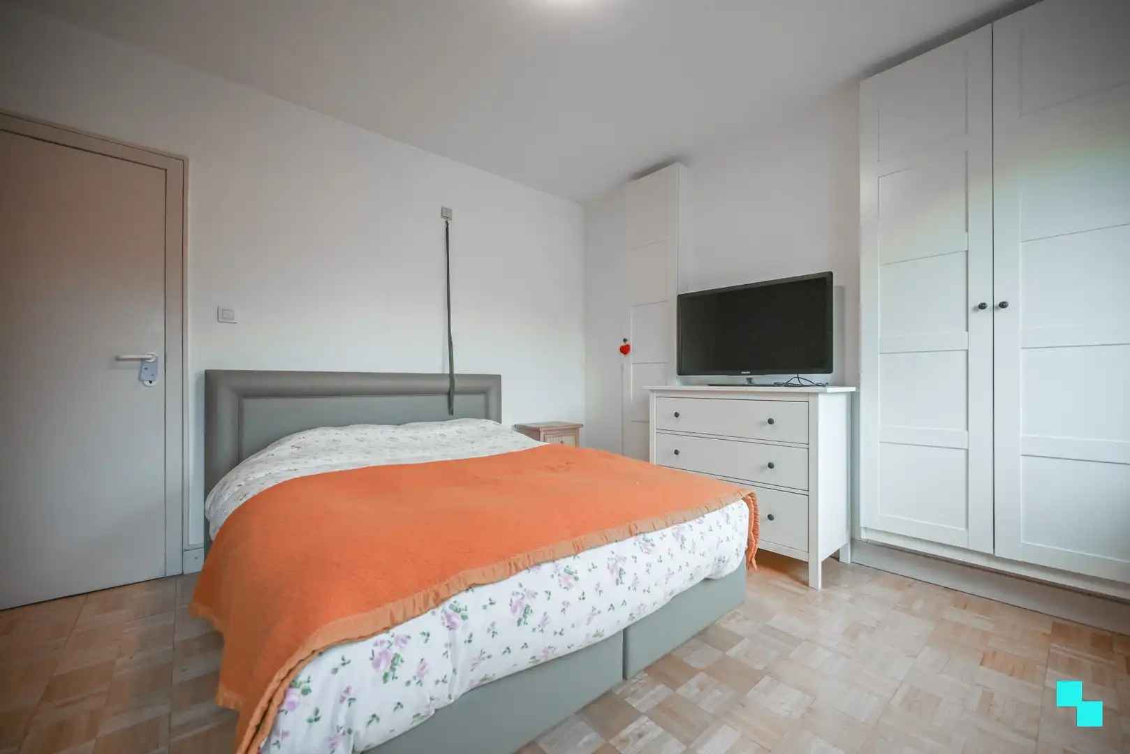 Charmante ééngezinswoning met 2 slaapkamers, ingerichte zolder en gezellig west terras foto 16