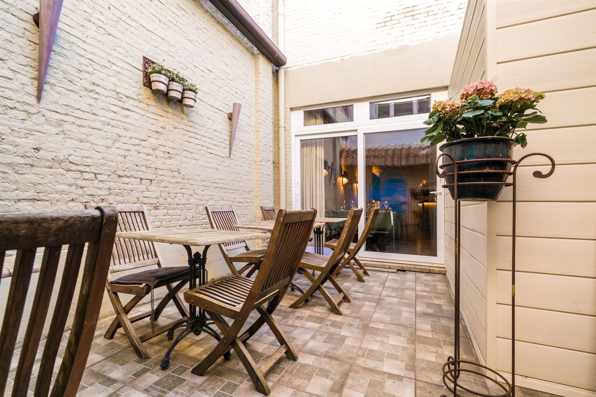 OVERNAME HANDELSFONDS TOP-RESTAURANT foto 2