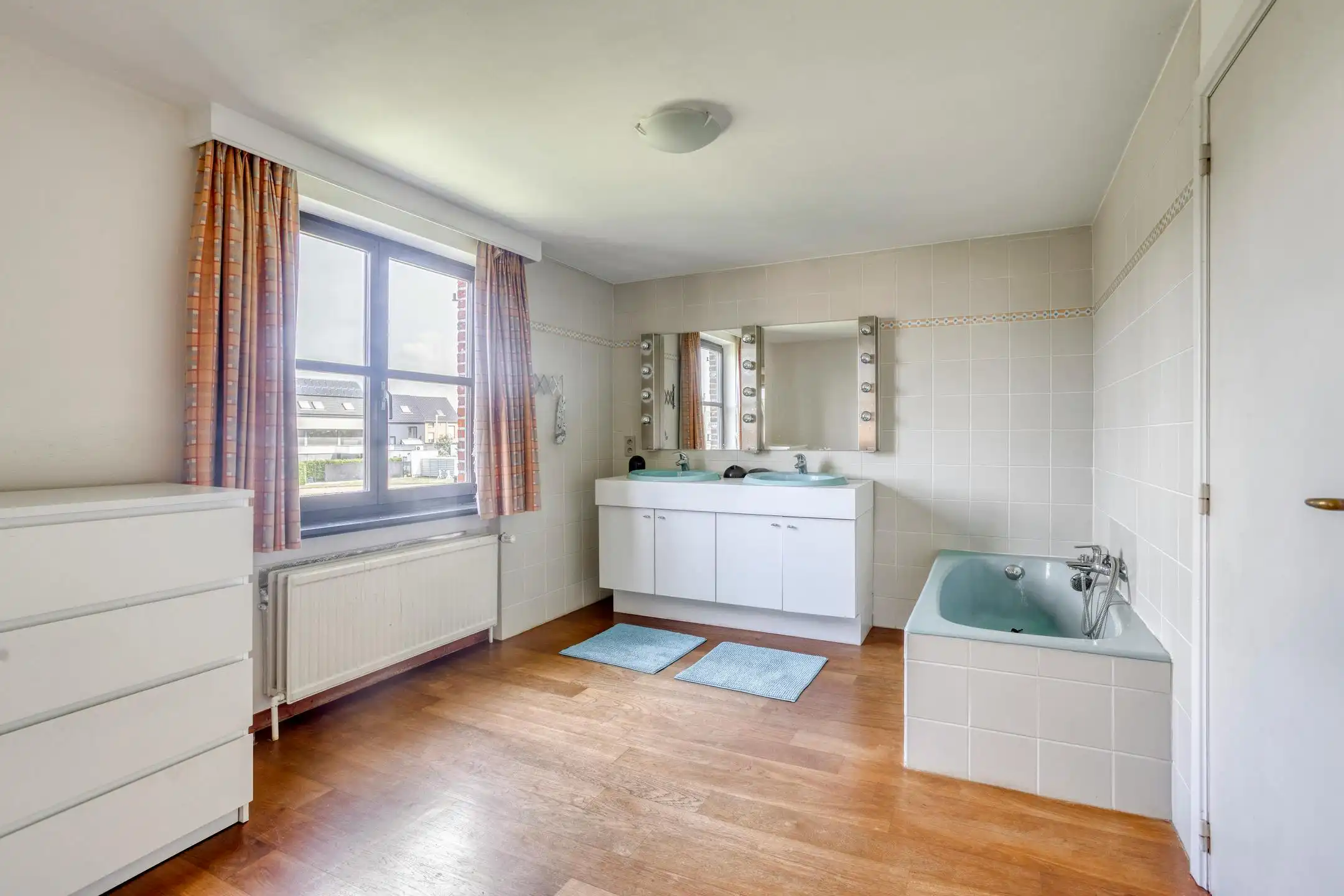 Stijlvolle villa met praktijk: wonen & werken in Opwijk foto 13
