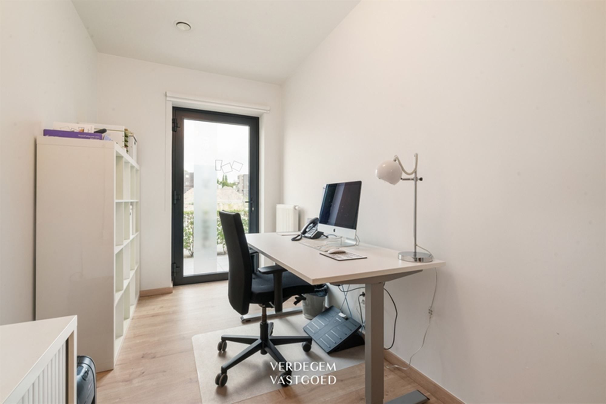 Instapklaar gelijkvloers appartement met ondergrondse autostaanplaats in rustige omgeving foto 10
