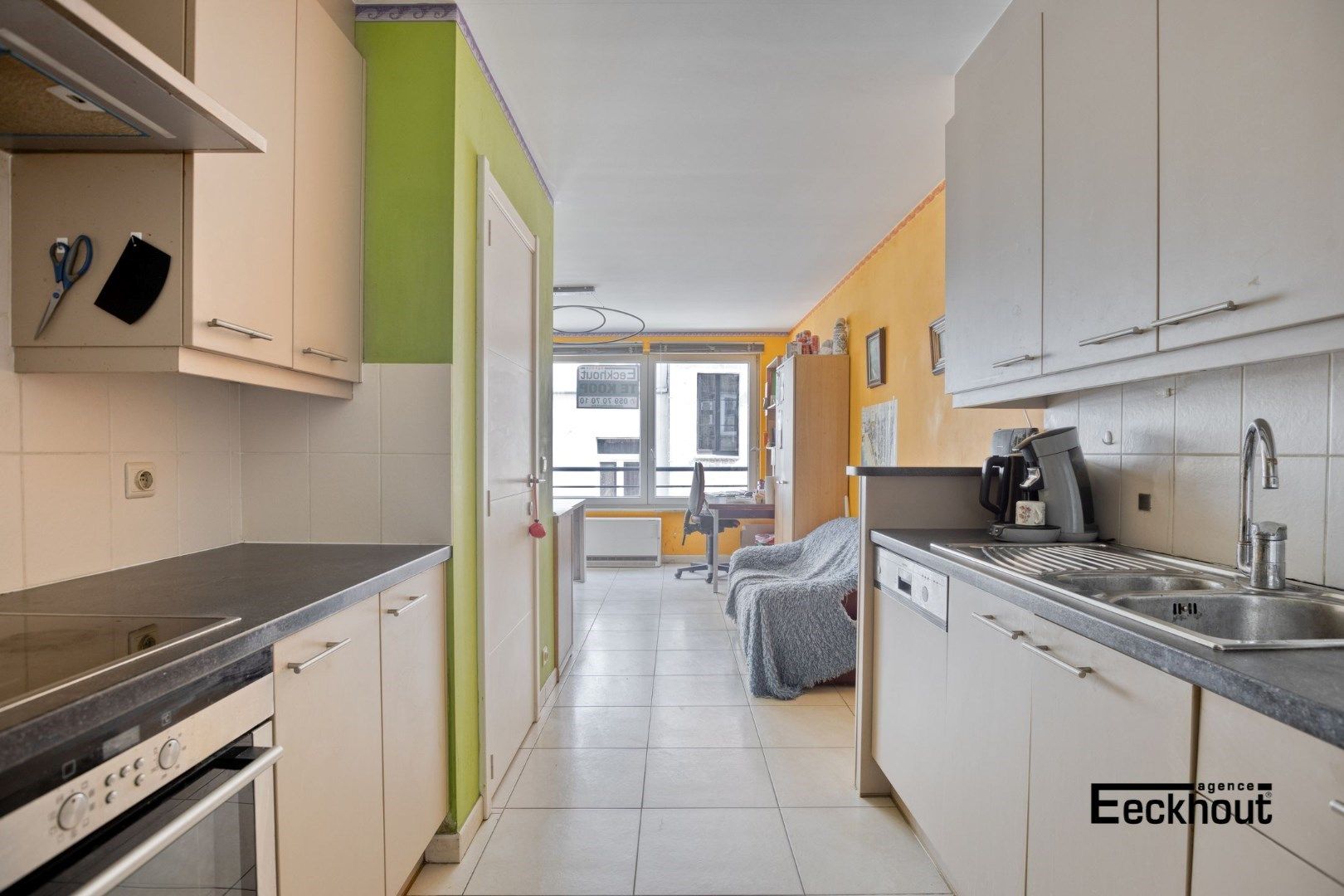 Ruim (100 m²) & instapklaar appartement in het centrum van Oostende! foto 7