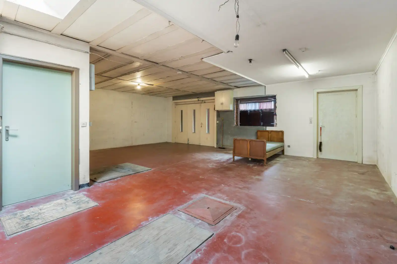 Handelswoning met opslagruimte (112,60m2) in centrum Ardooie! foto 9