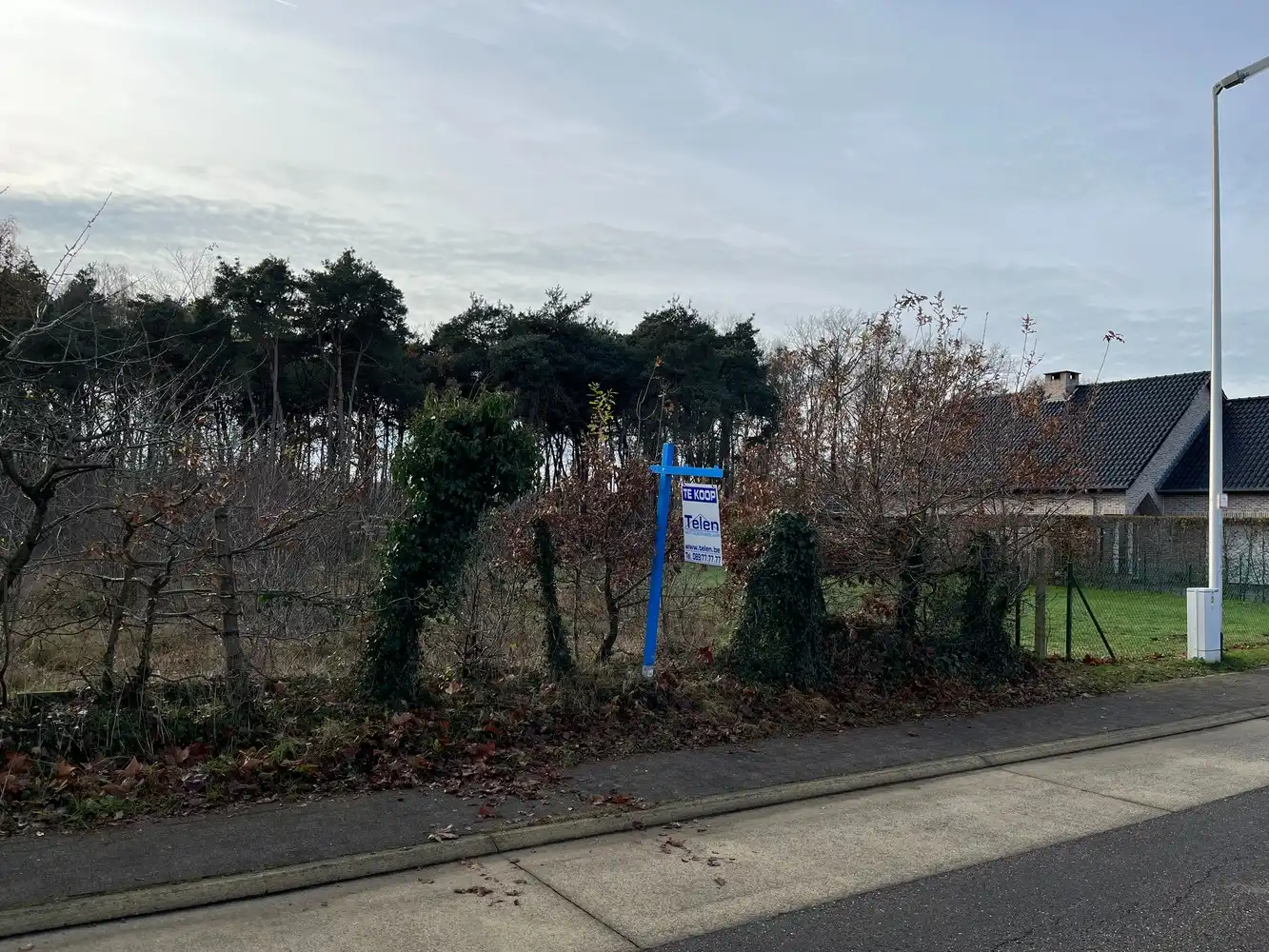 Perceel van 06A19CA geschikt voor woning in open bebouwing gelegen op toplocatie in Diepenbeek. foto {{pictureIndex}}