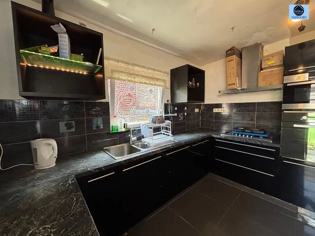 OP TE FRISSEN WONING MET 3 SLAAPKAMERS EN TUIN foto 4