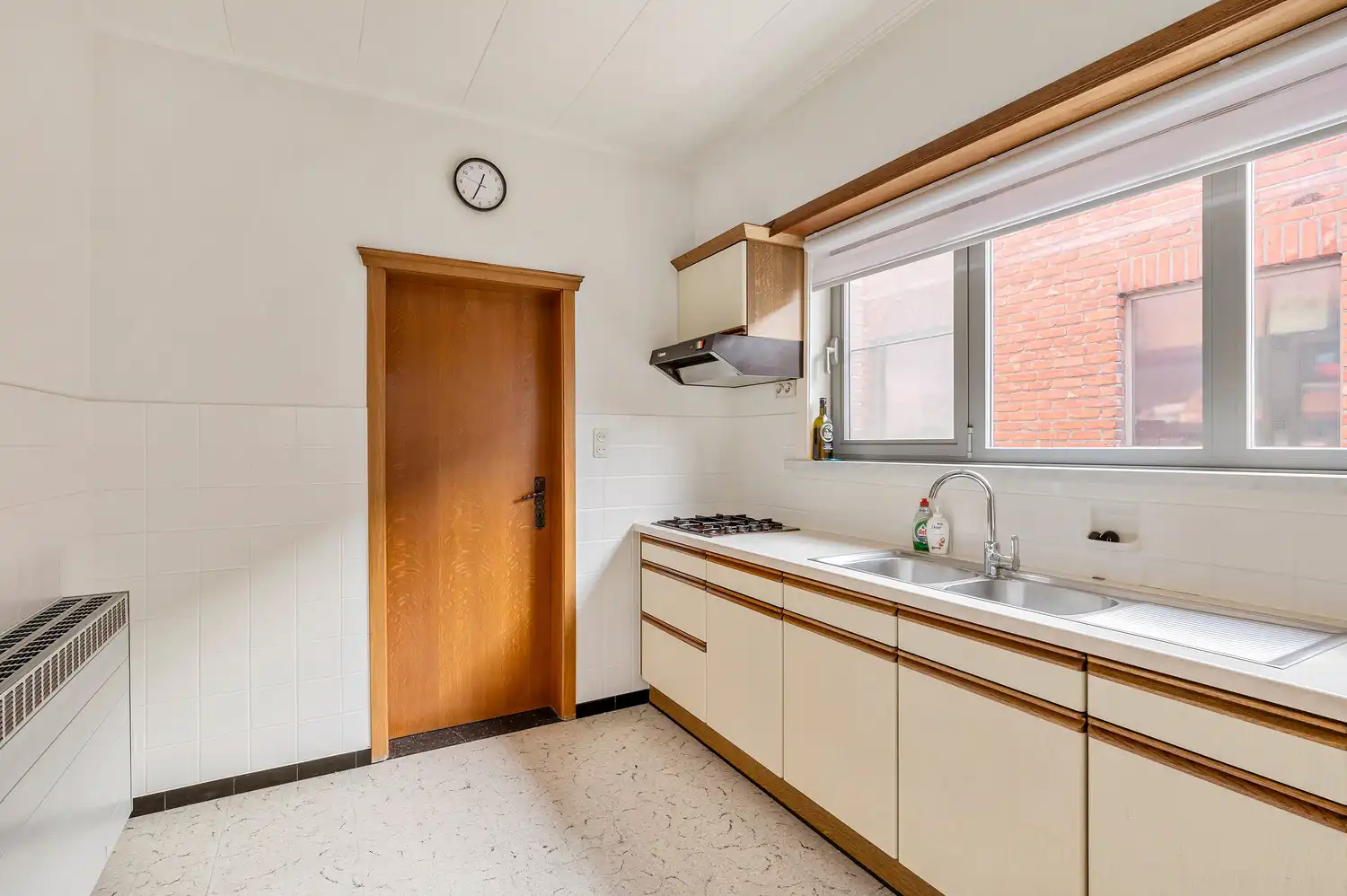 Gezinswoning, 3 slaapkamers, garage, tuin. foto 14