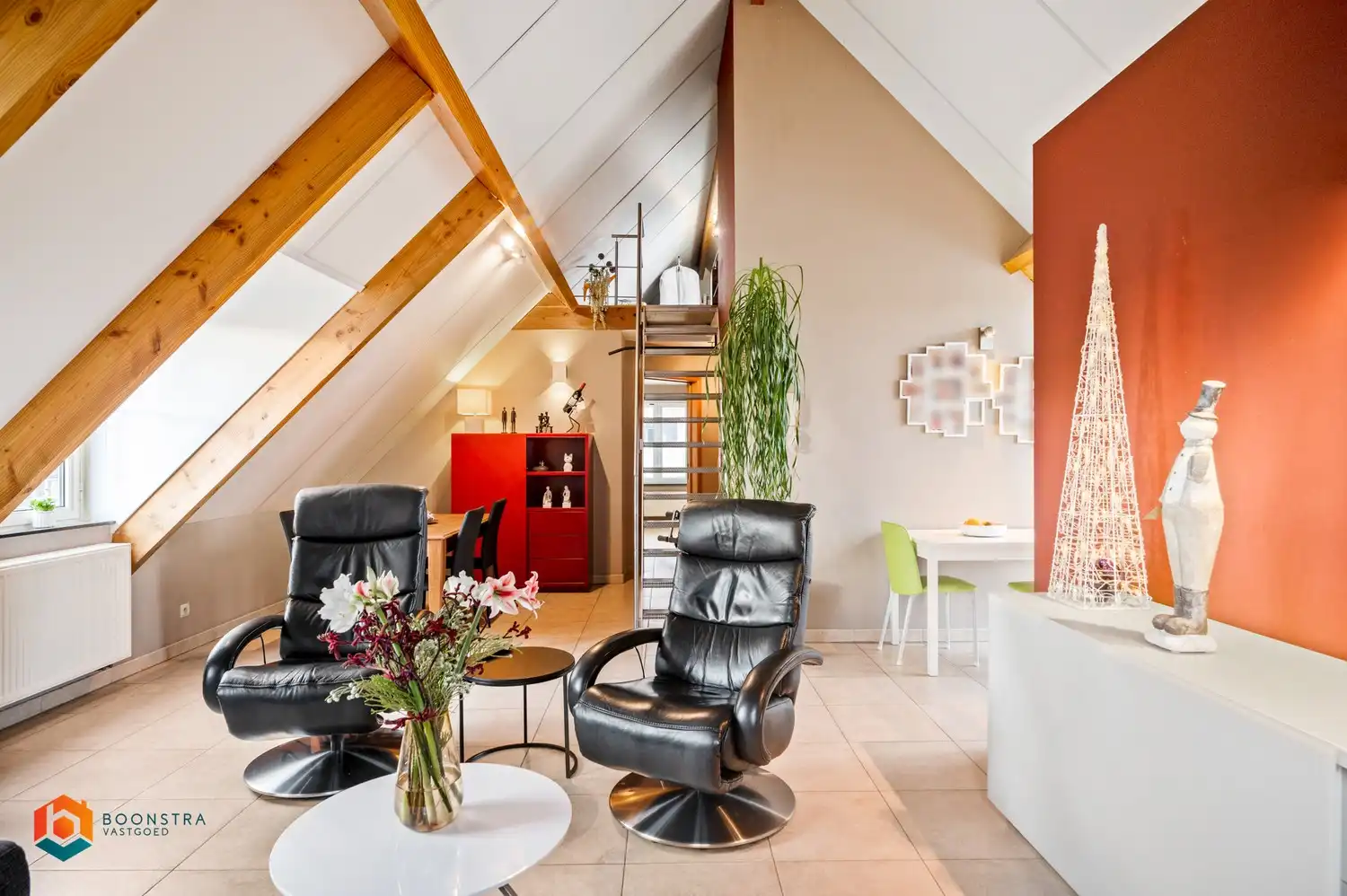 Dakappartement met prachtig, ruim terras foto 7