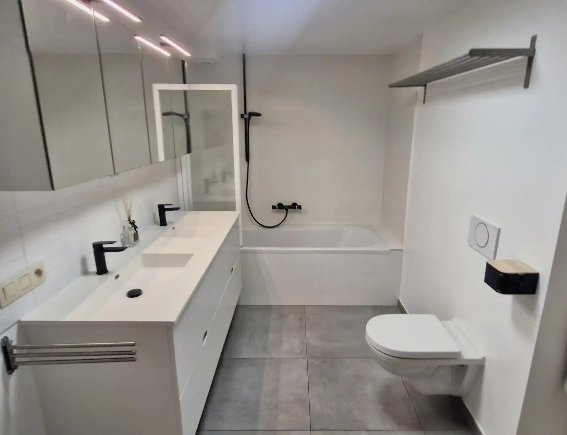 Appartement te huur foto 11