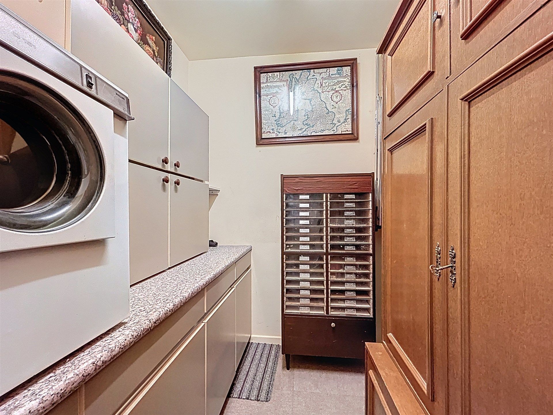 instapklaar 2 slaapkamer appartement met terras foto 11
