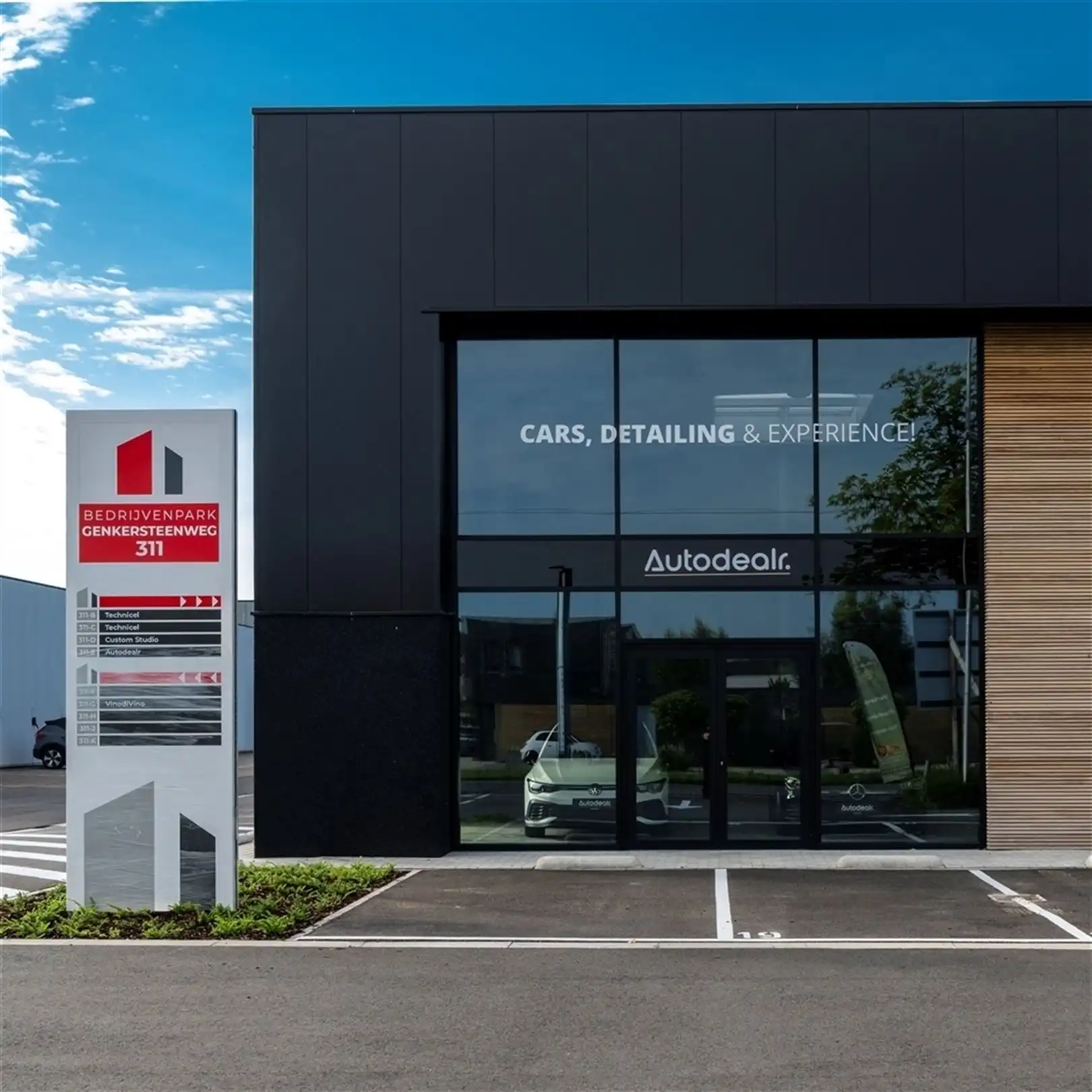 KMO-project Genkersteenweg foto {{pictureIndex}}