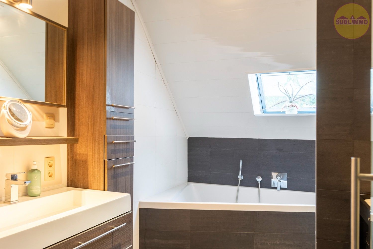 Uniek handelspand met woonst, tuin en tal van mogelijkheden – ideaal als winkel, kantoor, horecazaak, B&B, kangoeroewoning... foto 31