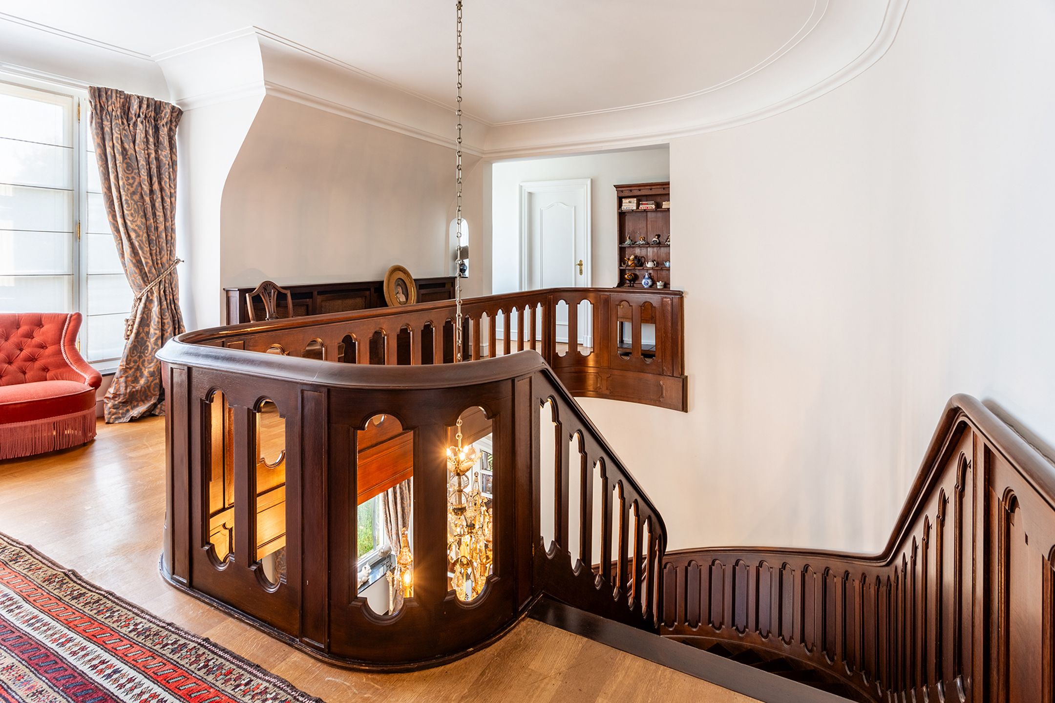Exclusieve villa op 1.1ha met binnenzwembad, spa en lift  foto 31