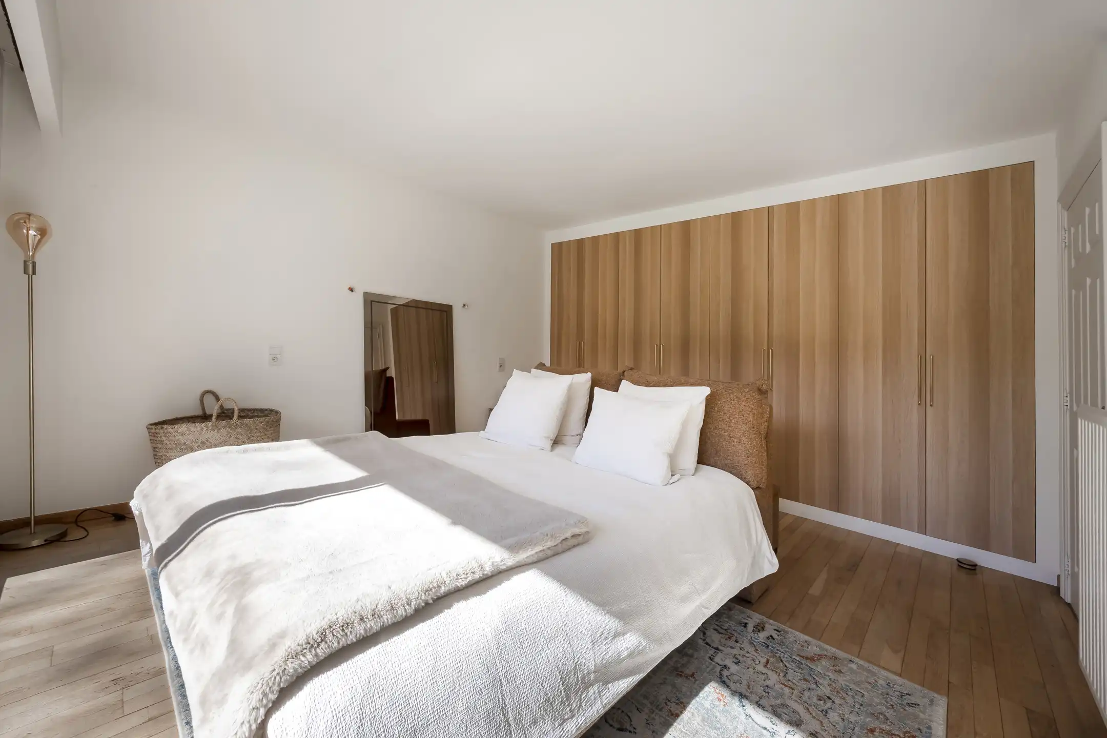 Unieke woning met prachtige tuin en veel privacy foto 14