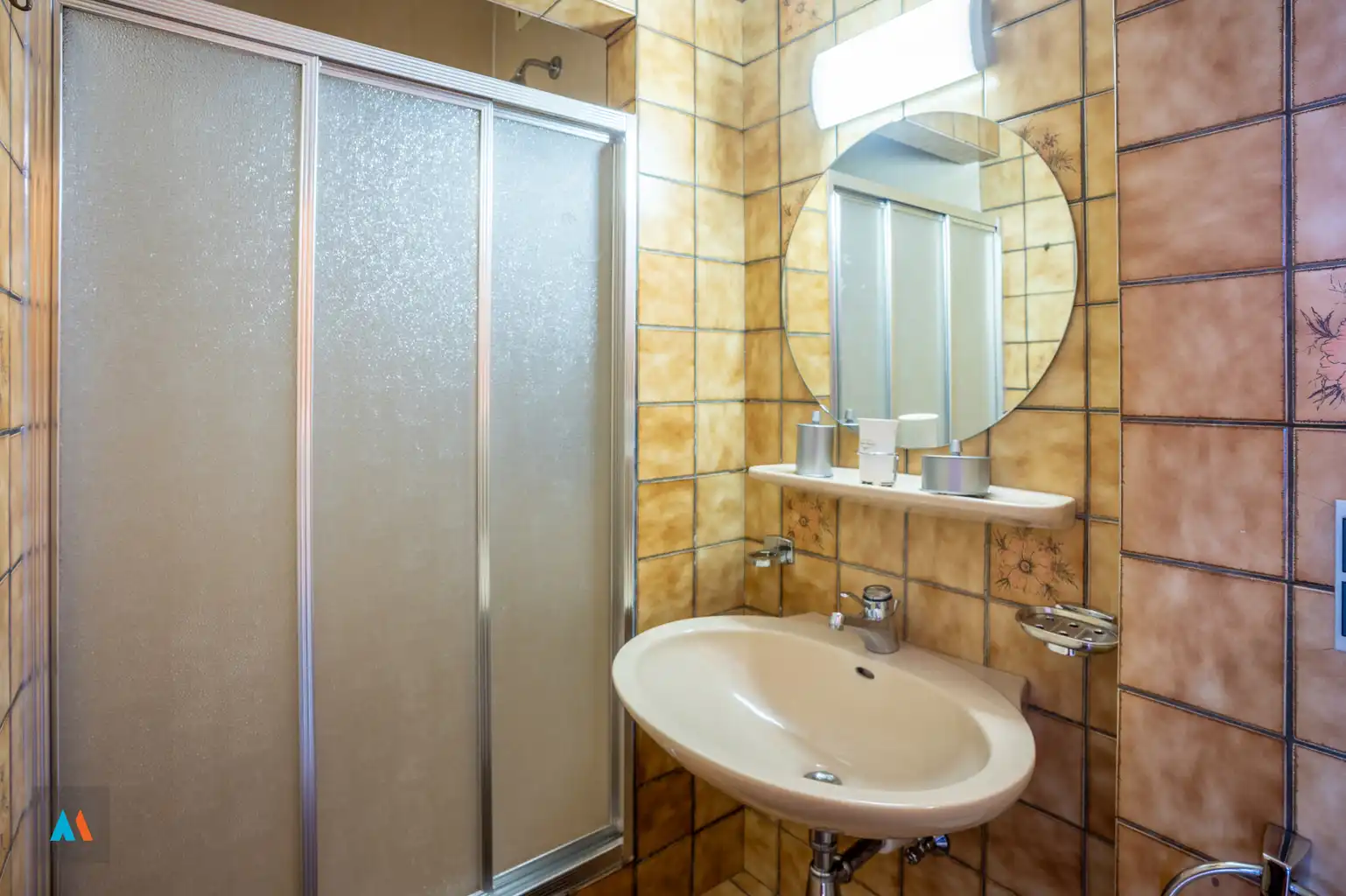 Charmante halfopen woning in hartje Hoogstraten foto 23