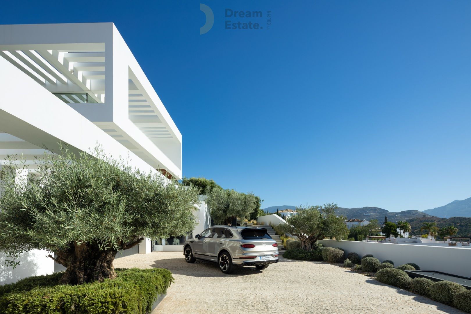 Eigentijdse villa met panoramisch uitzicht in La Quinta, Benahavís. foto 4