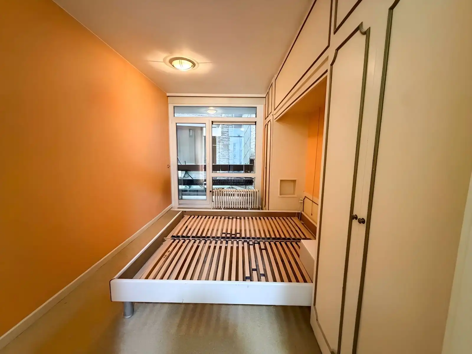 Verzorgd 2-slaapkamerappartement op toplocatie in hartje Oostende foto 6