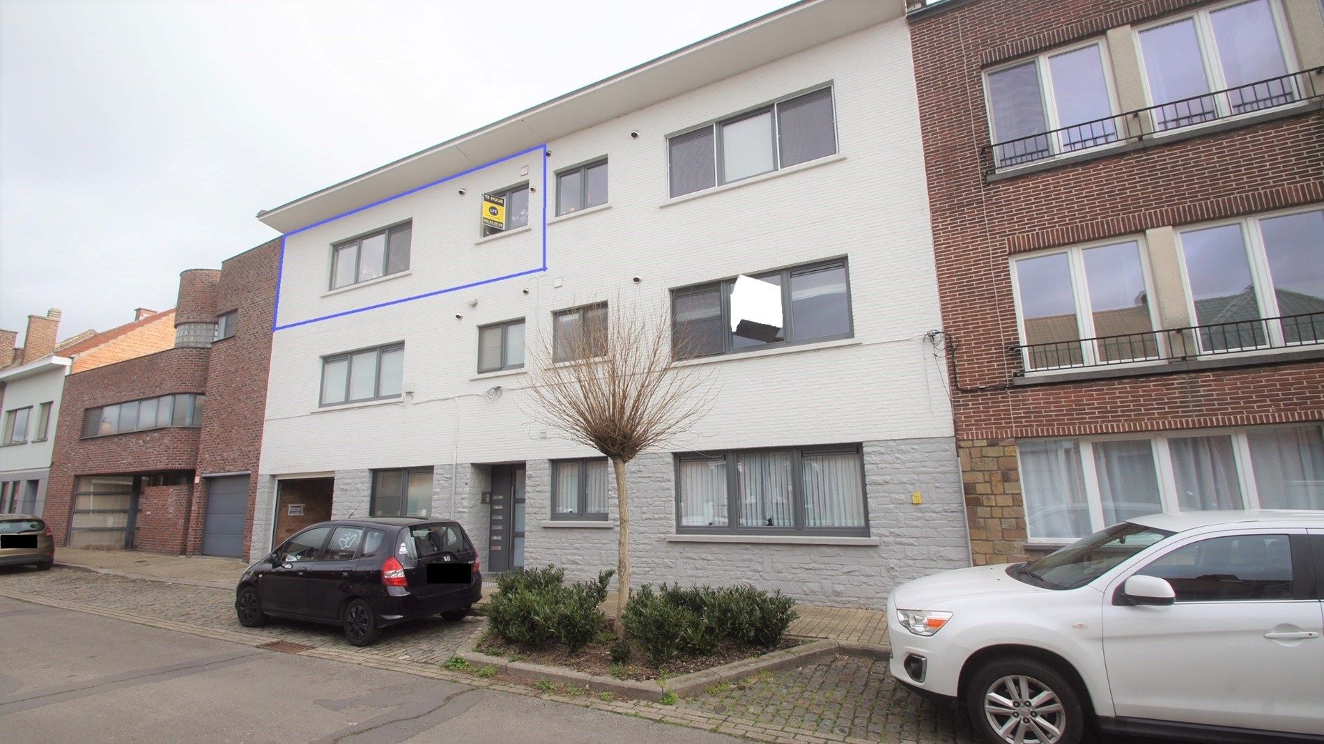 Goed gelegen, energiezuinig 3 slaapkamer-appartement met terras  foto 1