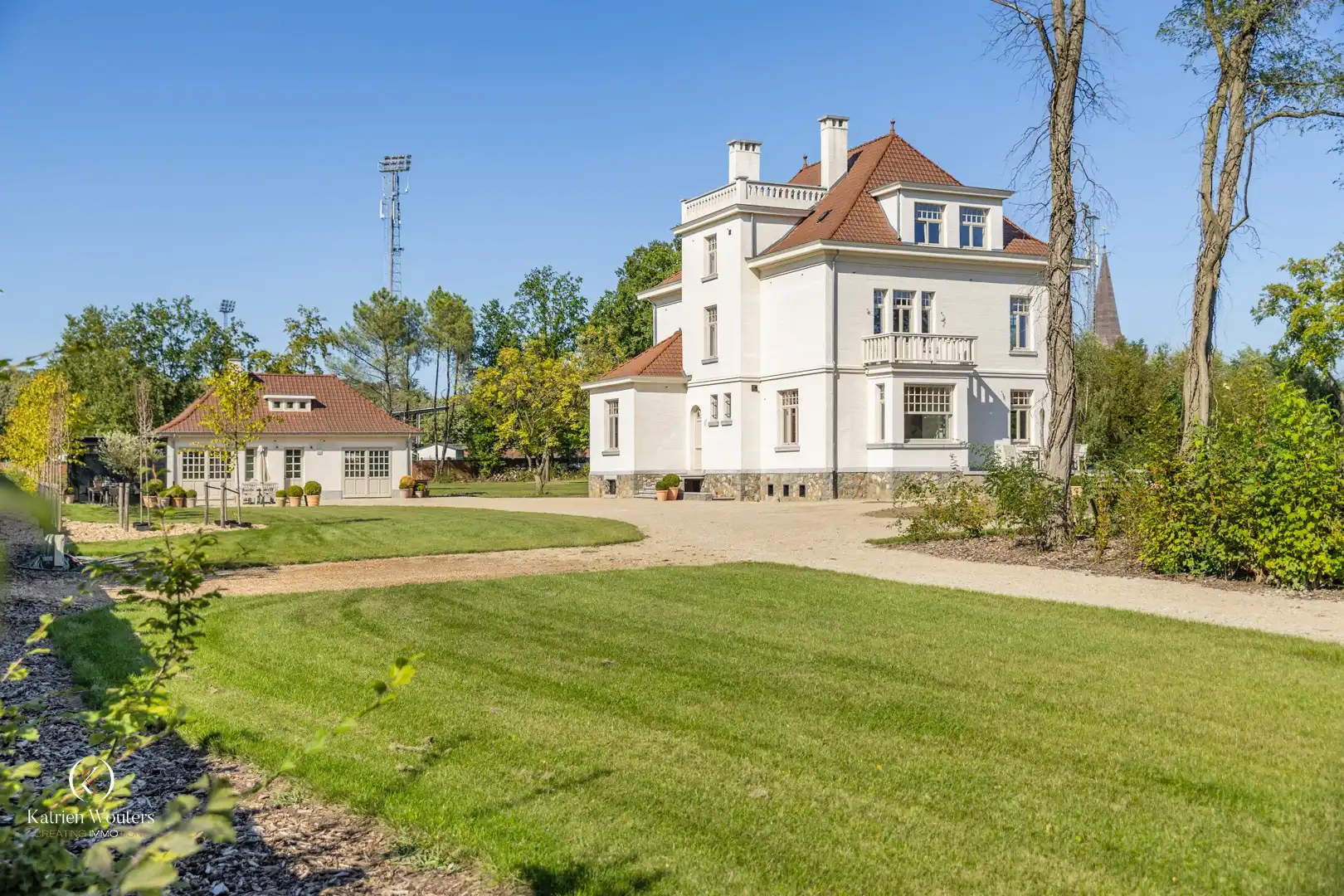 Uitzonderlijke villa met parktuin foto 43