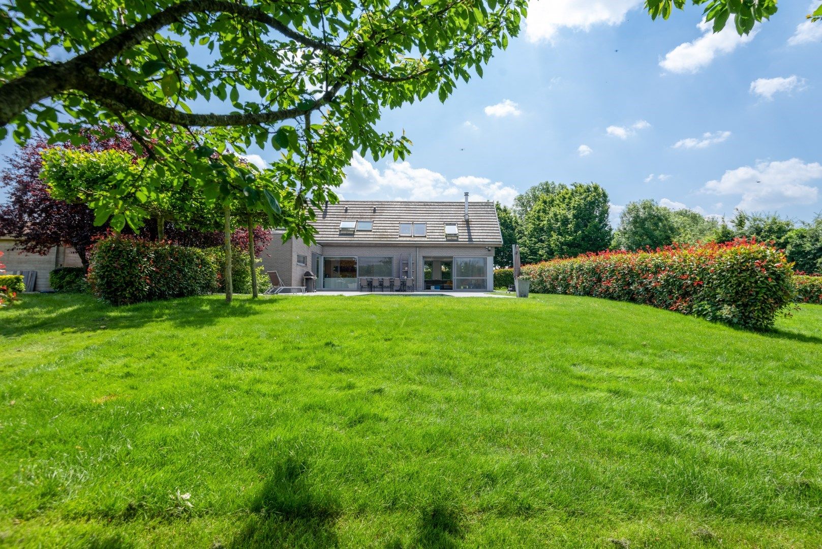 Luxe villa in Opwijk: Energiezuinig pareltje met dubbele bewoning foto 27