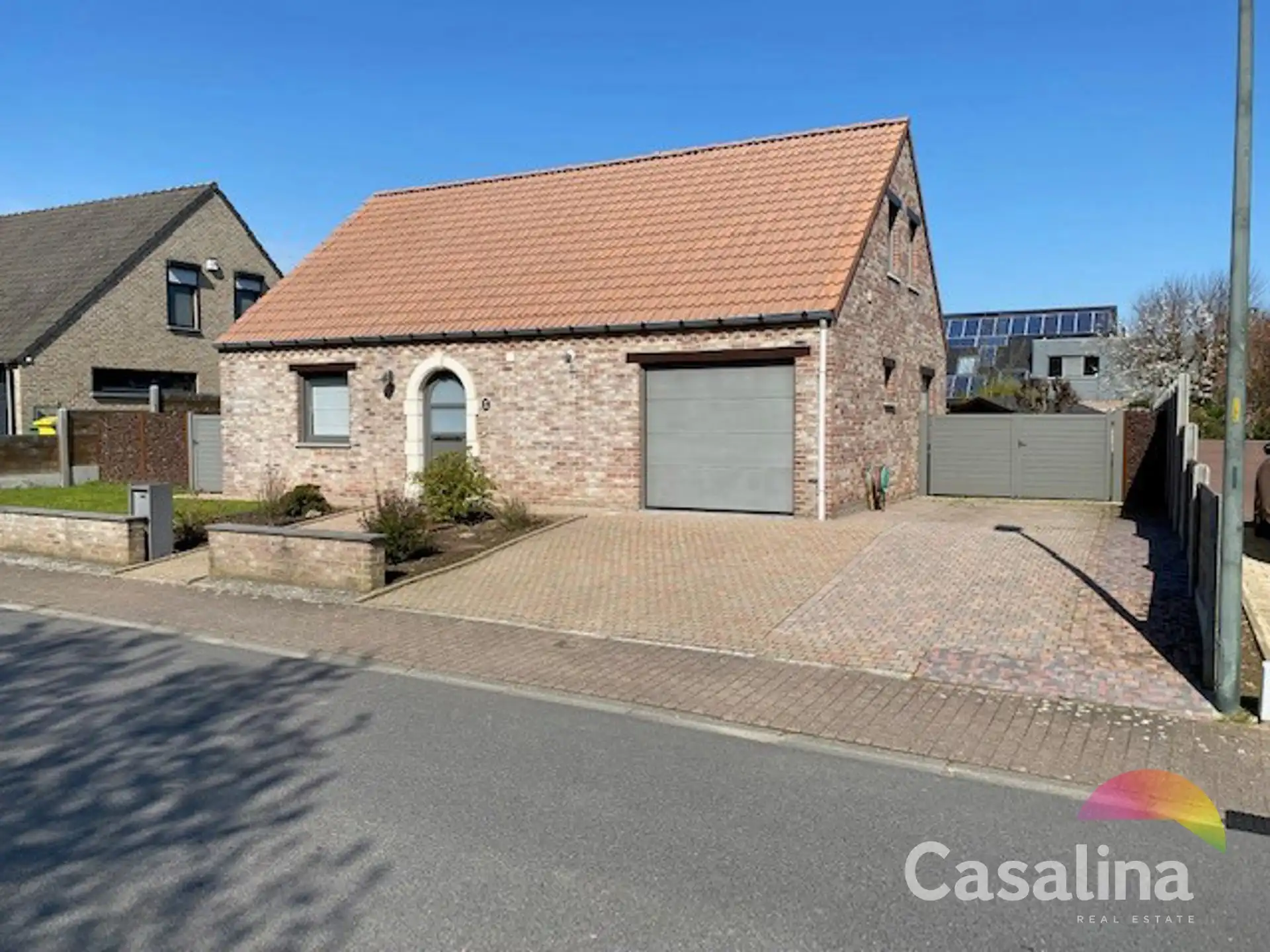 Charmante woning van 146 m² – 3 slaapkamers en tuin. foto 2