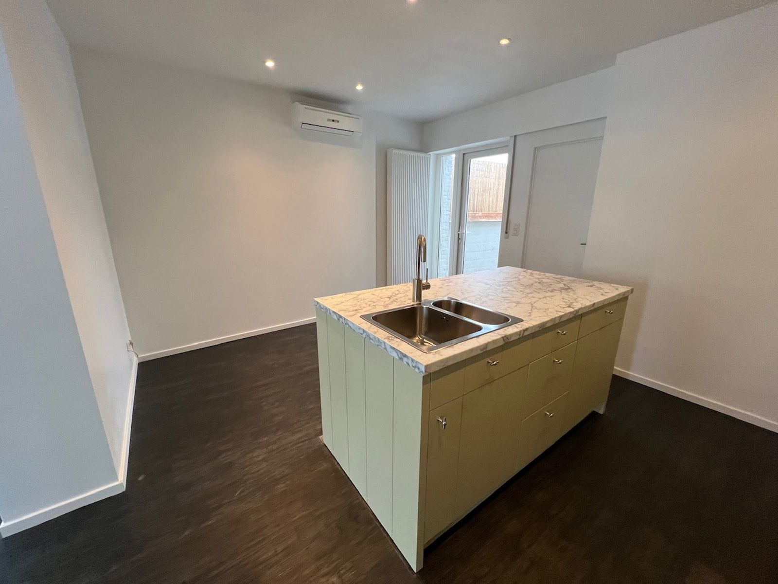 Laagbouwwoning met 1slpk en tuin foto 7