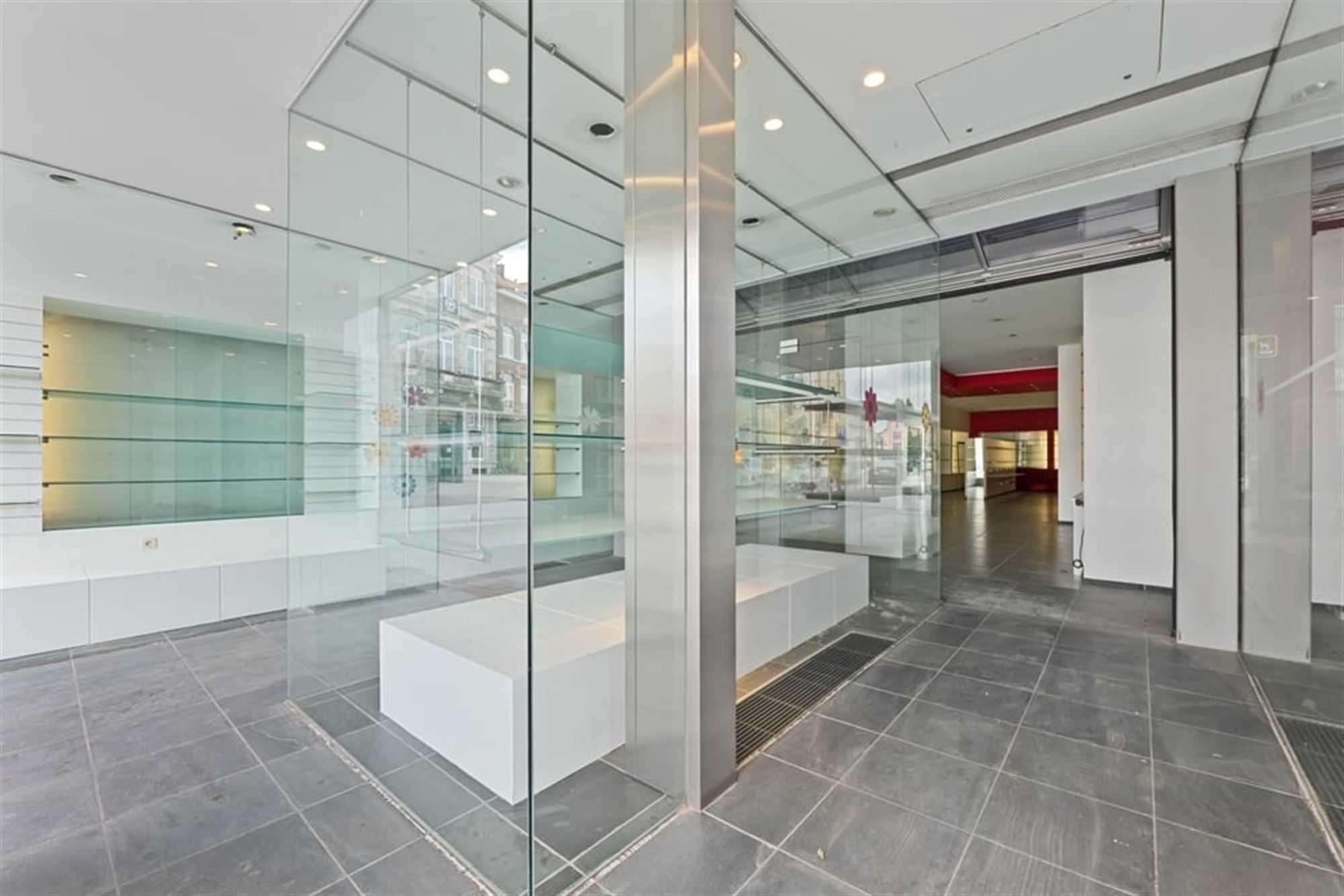 Commercieel gebouw foto 6