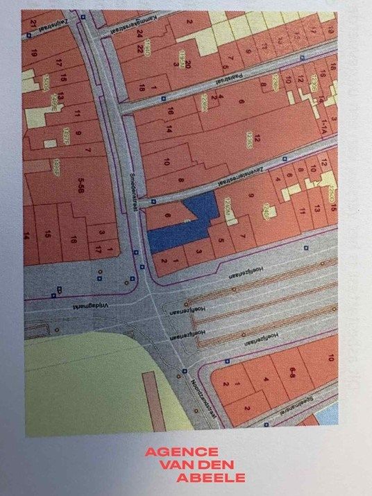 Opbrengsteigendom met 6 appartementen en commerciële handelsruimte foto 28