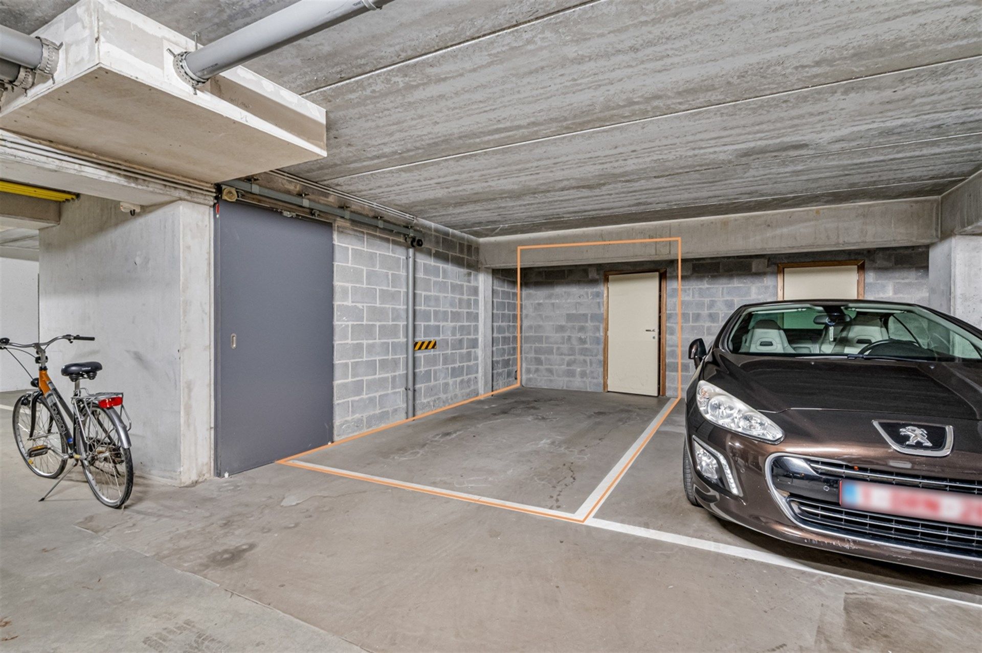 Bijna-energieneutraal appartement met 2 slaapkamers te Aalst-centrum foto 15
