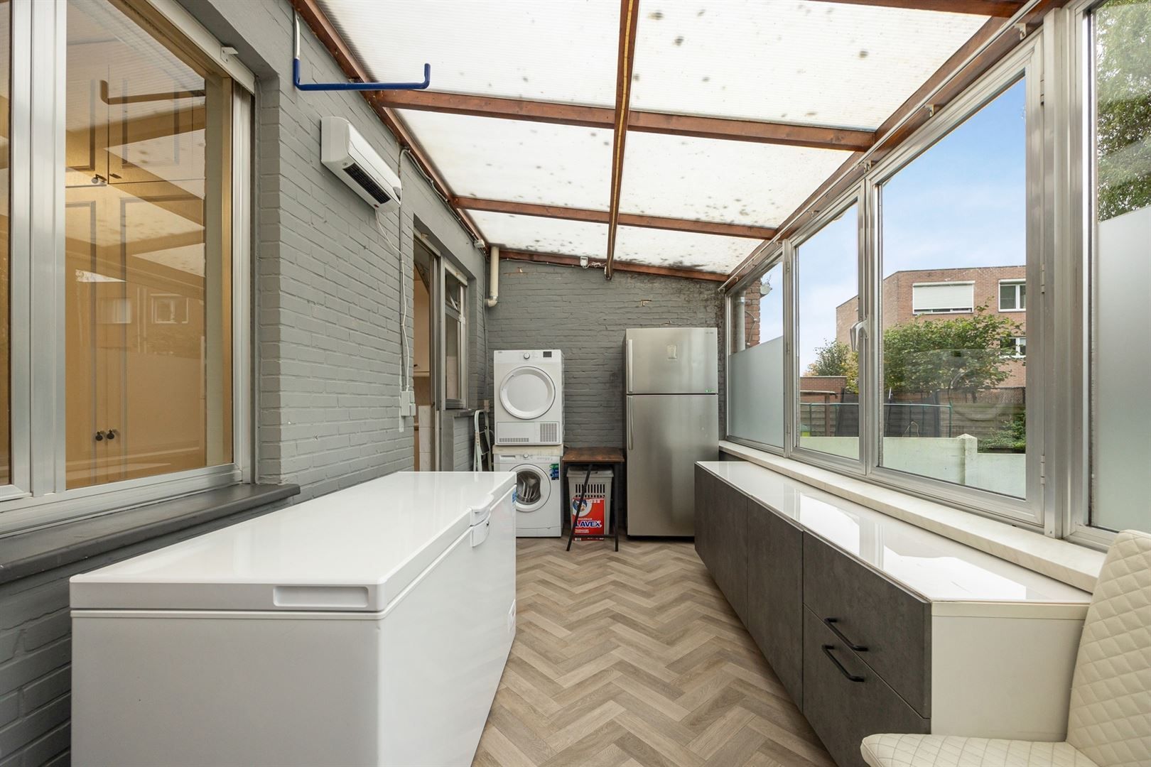 Gelijkvloersappartement met 1 slaapkamer en tuin  foto 15