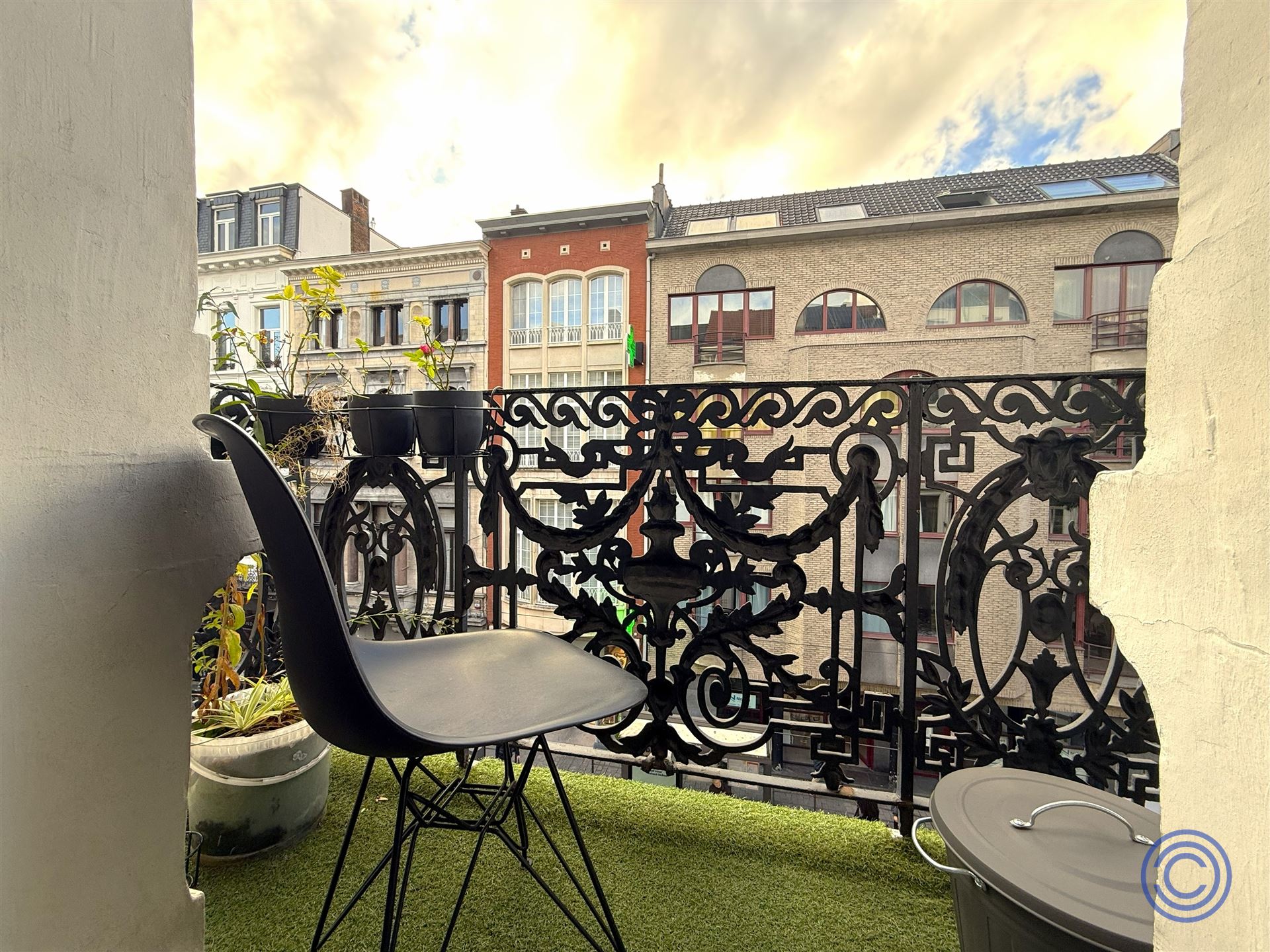 Gezellig 1 slaapkamer appartement met balkon! foto {{pictureIndex}}