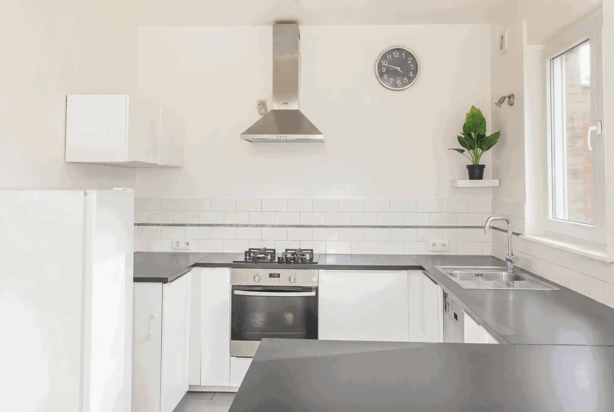 Huis met 5 slaapkamers in Linkebeek – Rustig en vredig foto 6