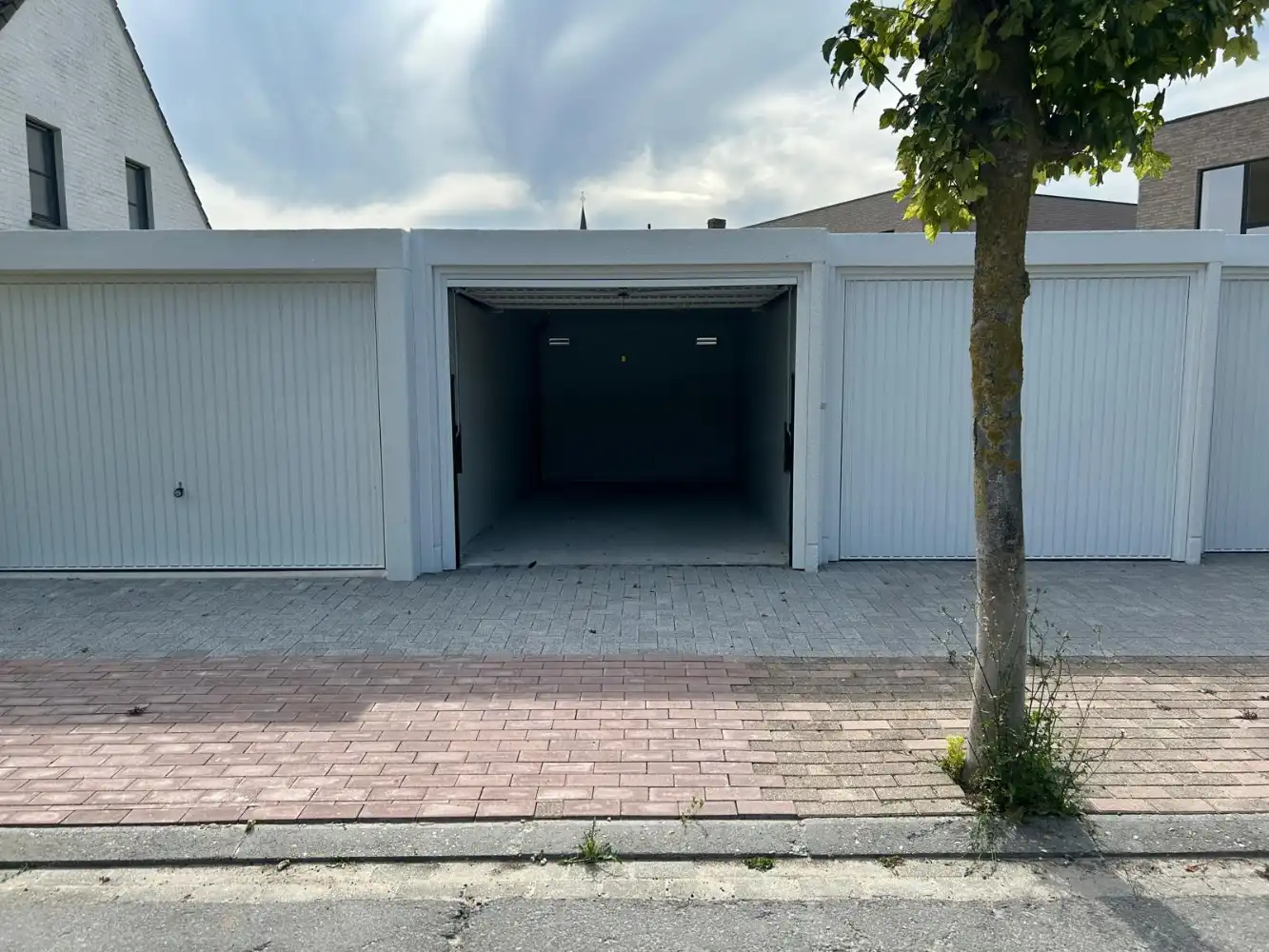 Afsgelosten garagebox te Snaaskerke foto 2