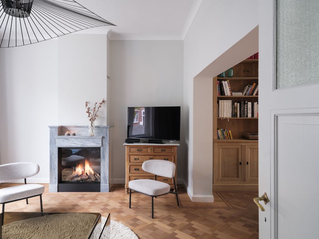 Omgeving Miljoenenkwartier - Bijzonder ruime herenwoning met tuin nabij het Paul de Smet de Naeyerpark. foto 3