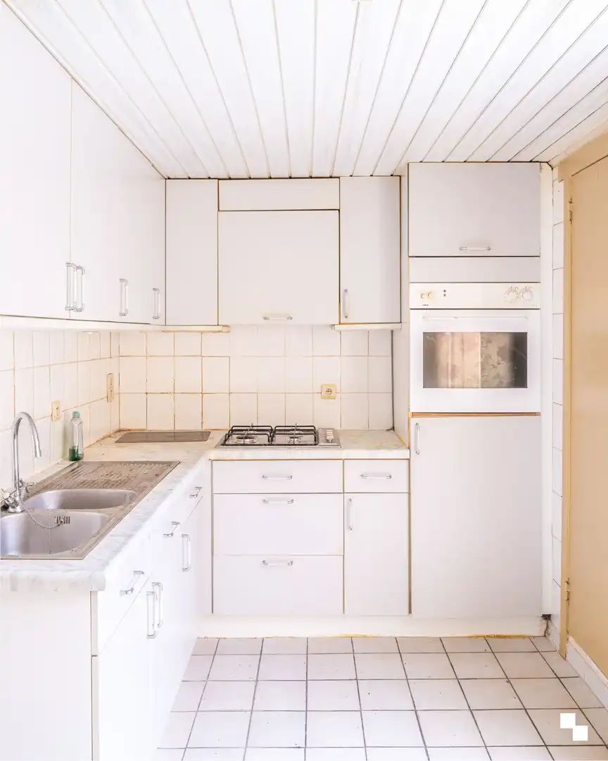 Te renoveren rijwoning met vier slaapkamers te Ledeberg foto 8
