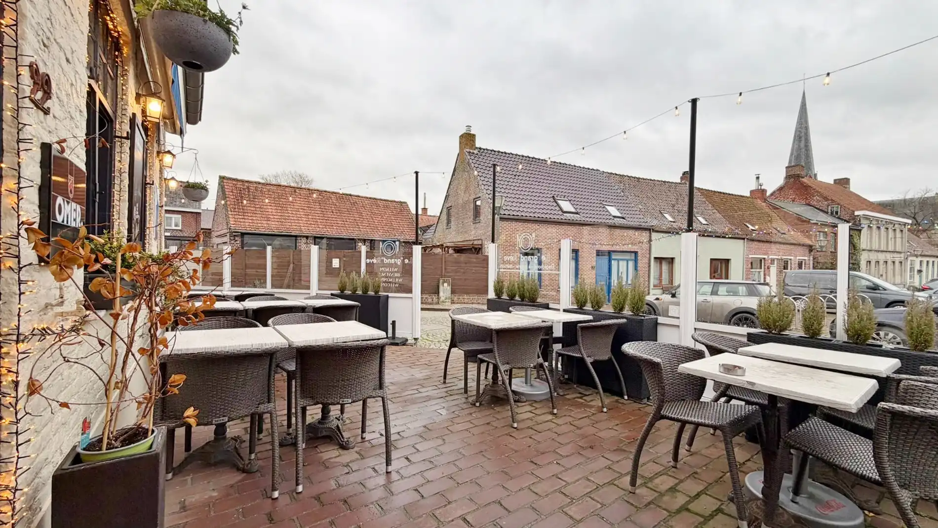 Unieke kans: Instapklaar restaurant met woonst in hartje Watou foto 16