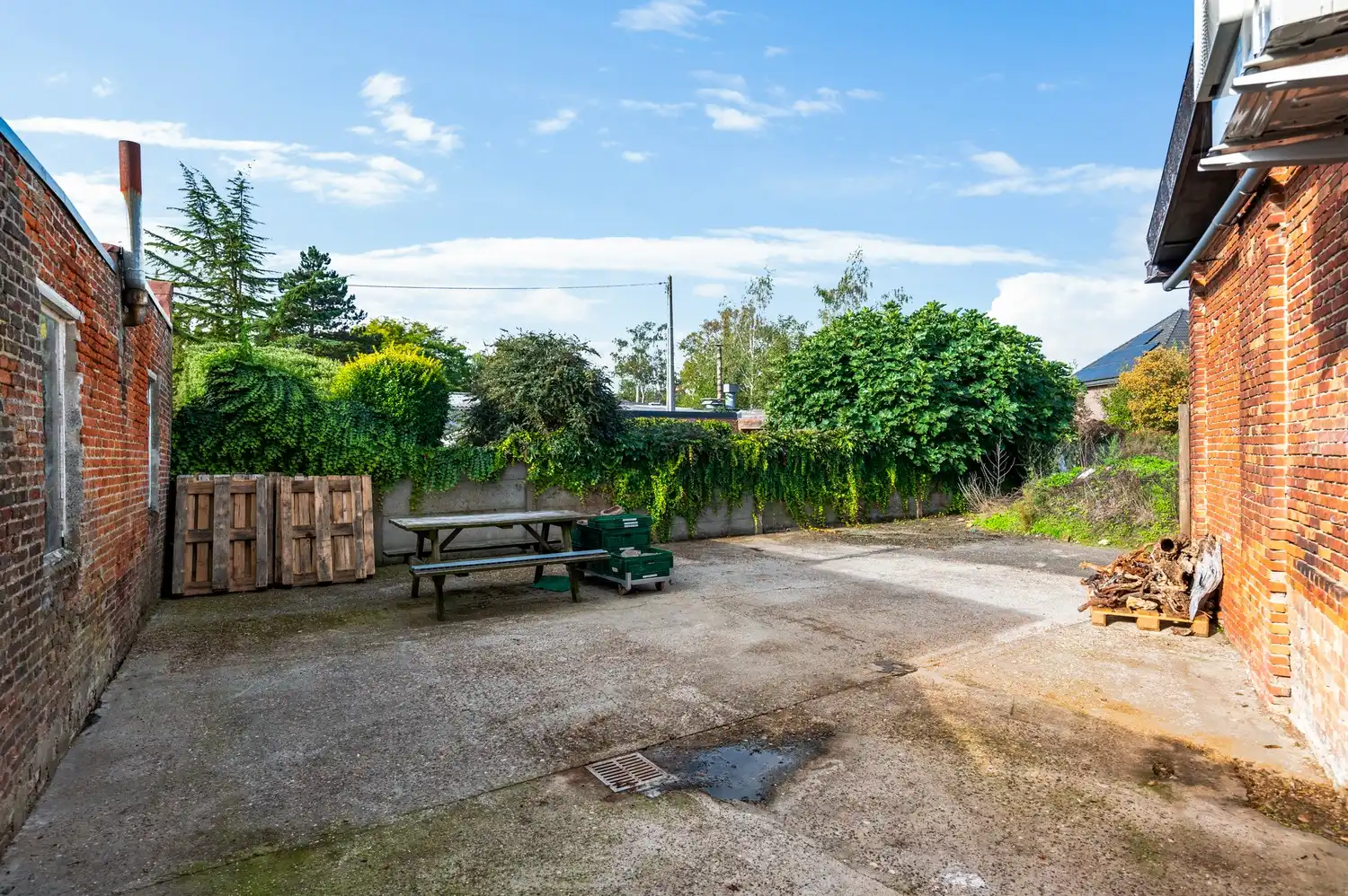Ruim handelsgelijkvloers (208 m²) met brede etalage en buitenruimte (72 m²) in Kontich foto 18