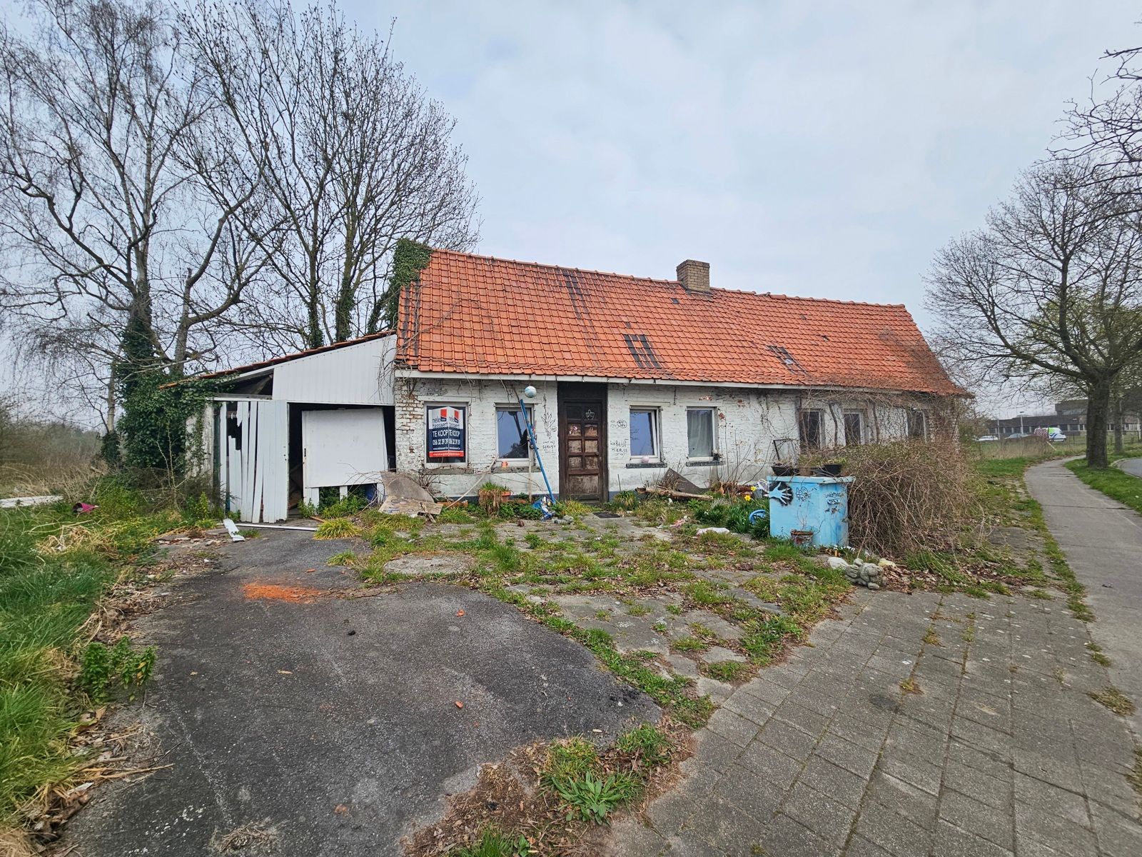 Charmant te renoveren huisje ! foto 2