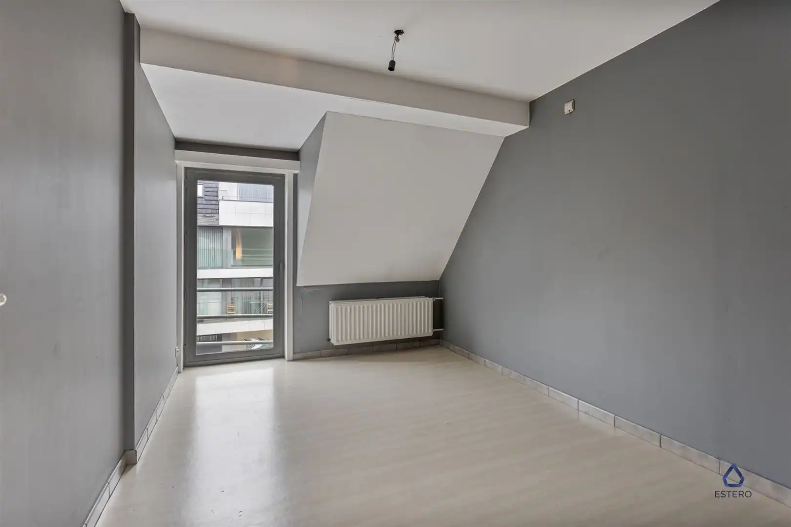 Ruime handelswoning met 3 slaapkamers foto 18