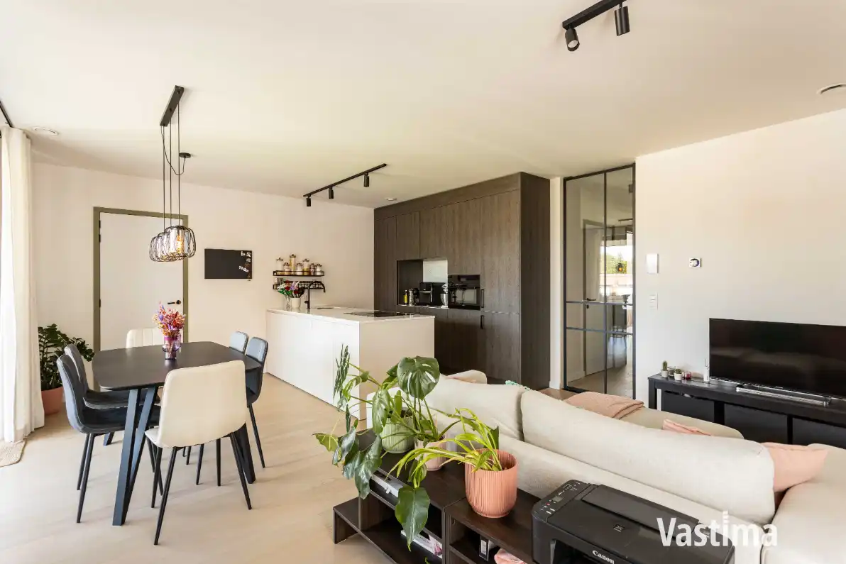 Exclusief wonen in hartje Merelbeke – Recent appartement met ondergrondse staanplaats foto 3
