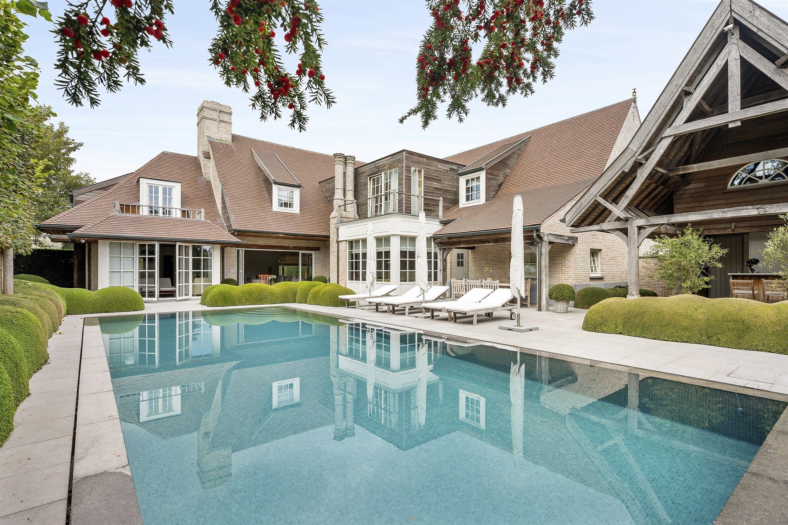 FIRST SALE VR 24/10 (16.00 - 20.00) & ZA 25/10 (9.00 - 18.00 foto 2