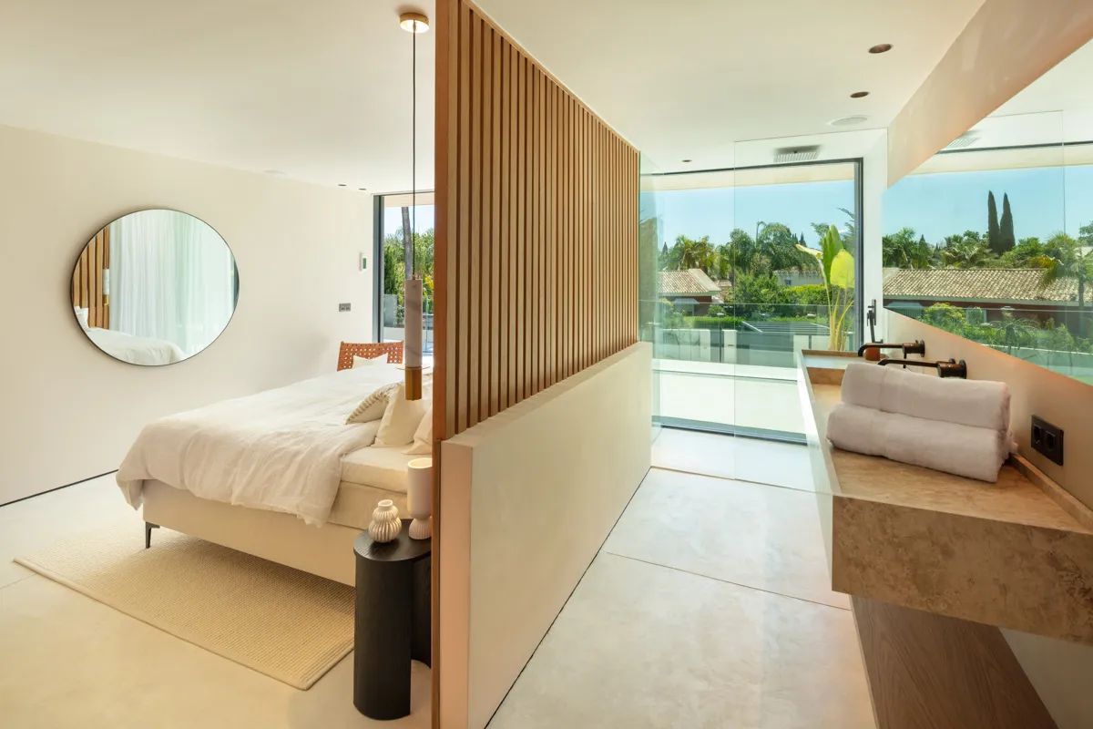Strak, stijlvol en subliem: moderne designvilla in het hart van Nueva Andalucía – luxe leven op topniveau aan de Costa del Sol foto 12