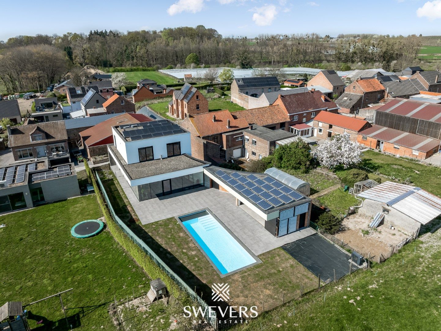 Exclusieve energiezuinige villa met zwembad en poolhouse  foto 39