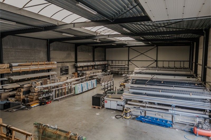 Veelzijdig industriehal van 1.280 m² op een perceel van 33a71ca. foto 15