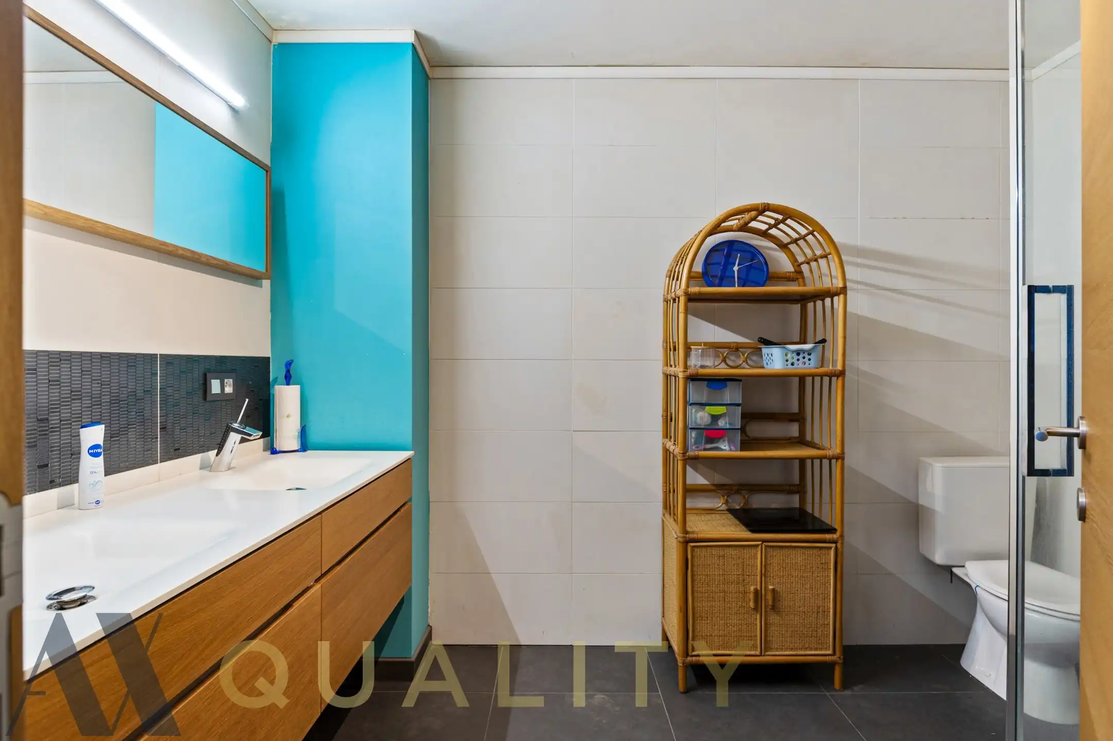 Instapklare Bel-Etage woning met 3 slpk., grote gar. en terras (Moglh. tot 4e kamer op de zolder) foto 13